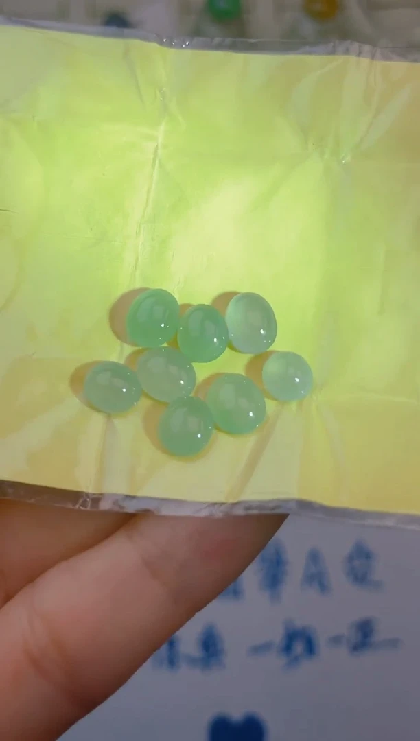 裸石翡翠天然翡翠蛋面21