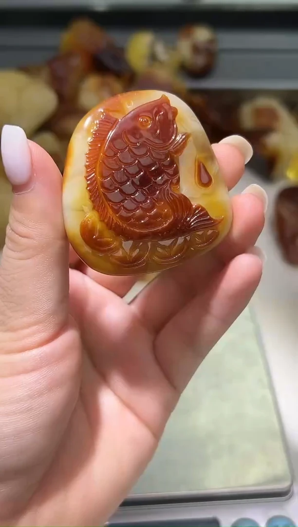 裸石琥珀未镶嵌琥珀蜜蜡吊坠