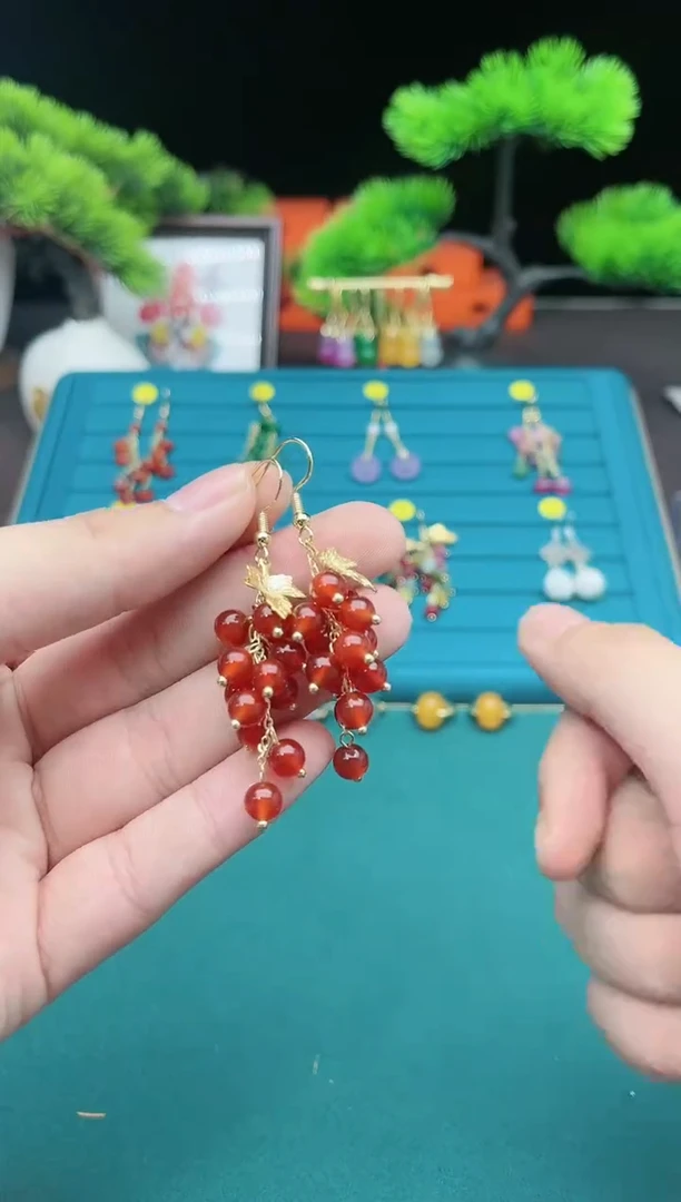 【闪购商品】玛瑙/玉髓耳钉银S925镶嵌207000