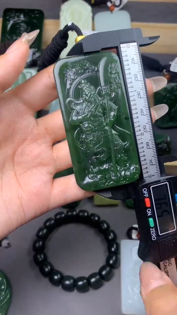 【闪购商品】定制和田玉挂件拍一发一不退不换