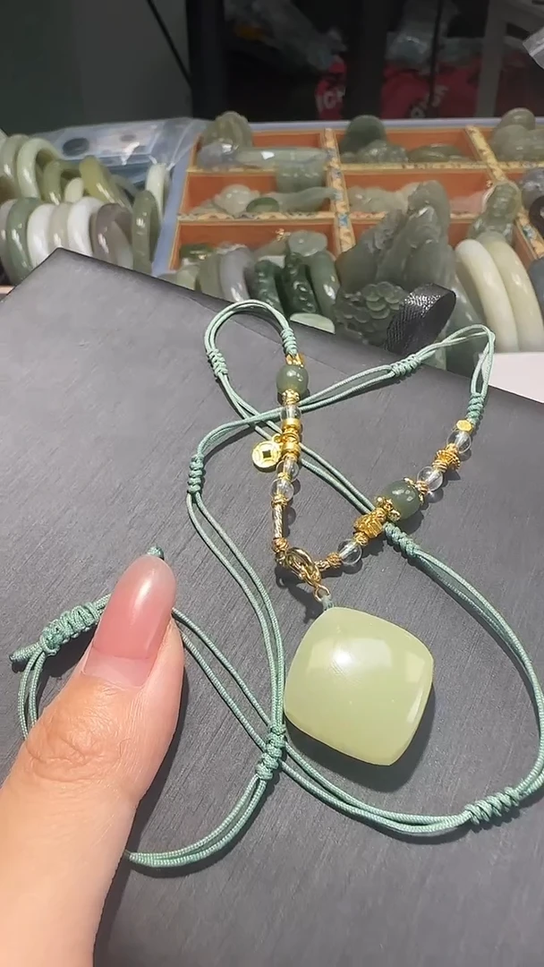 小方糖 带链子一套给大家发