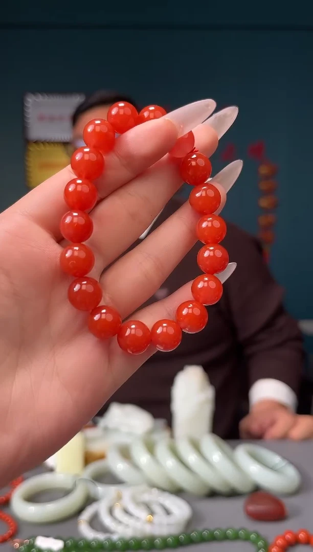 【闪购商品】南红玛瑙颈饰未镶嵌手串9+