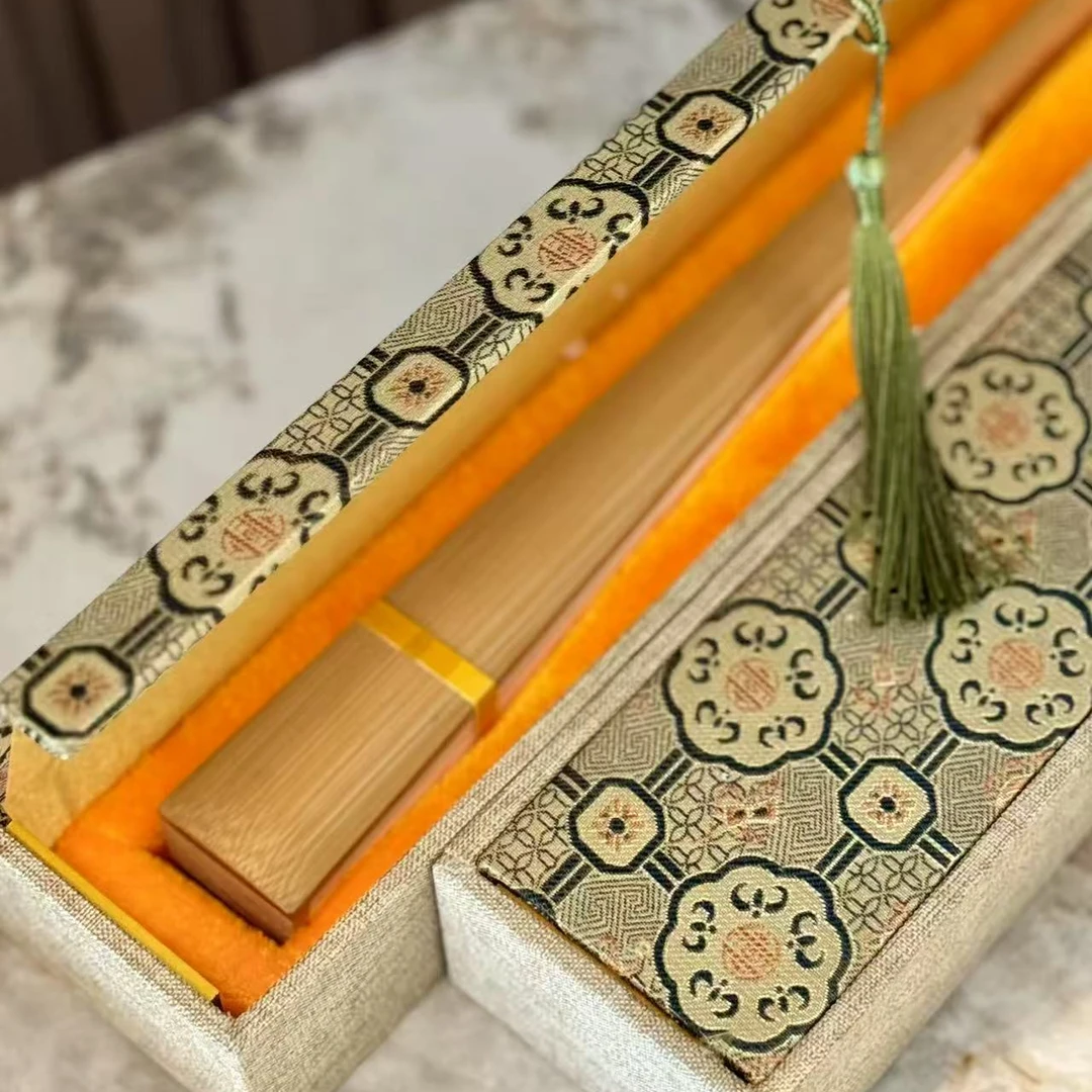 画江湖高定作品【一念之间】手写手绘折扇