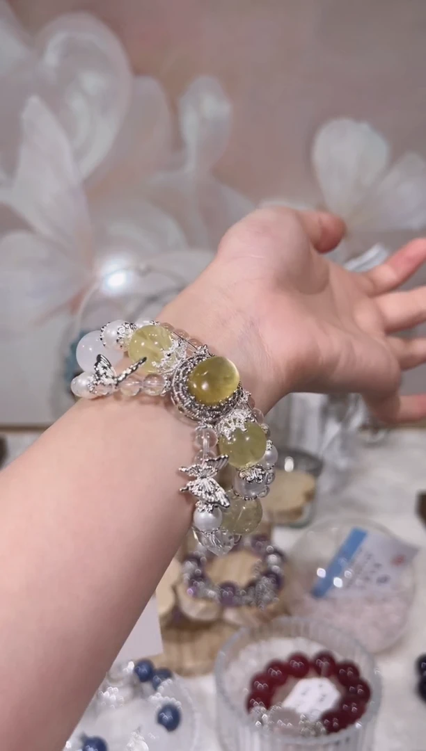【闪购商品】水晶手链未镶嵌天然水晶默认微瑕 多样性发货发其一
