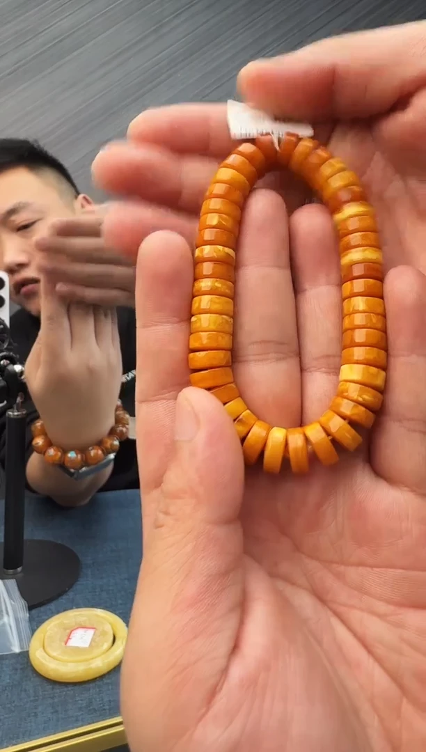 蜜蜡未镶嵌珠宝奇石假一罚十17，11多样性发其一