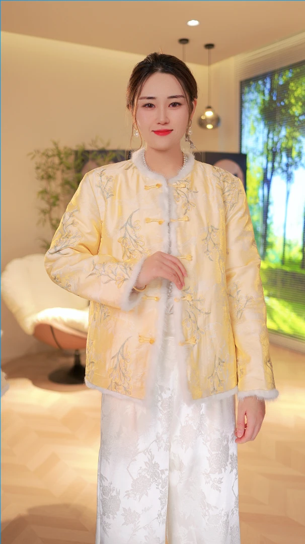 5038《月游曲》常熟秋冬新款新中式双面穿绣花锁温保暖绣花外套