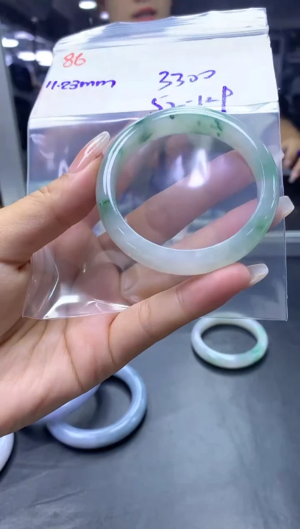 未镶嵌定制翡翠86手镯52+3300元+拍一发一