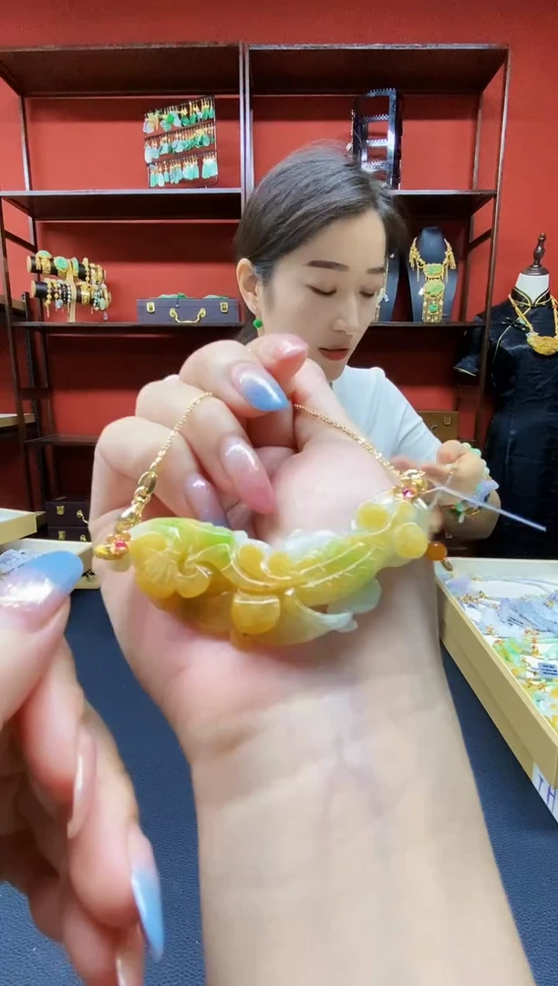 颈饰未镶嵌翡翠翡翠吊坠