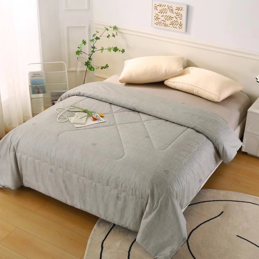 T艾灰色被子 2.15小月pp