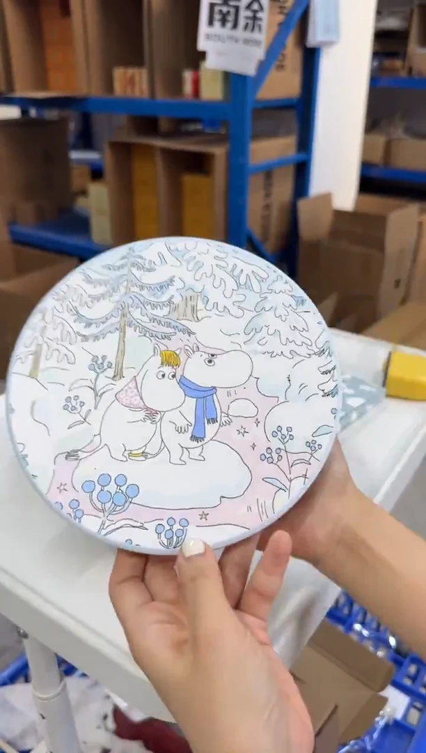瓷片姆明陶瓷锅垫17.8cm（冬雪）