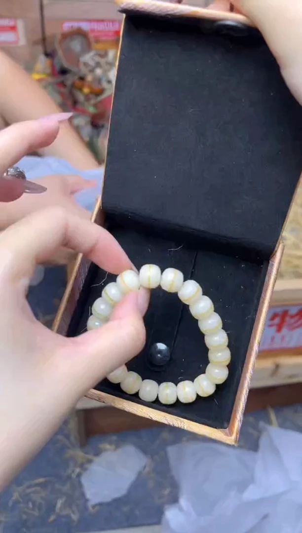 精美手串（无礼盒）闪购