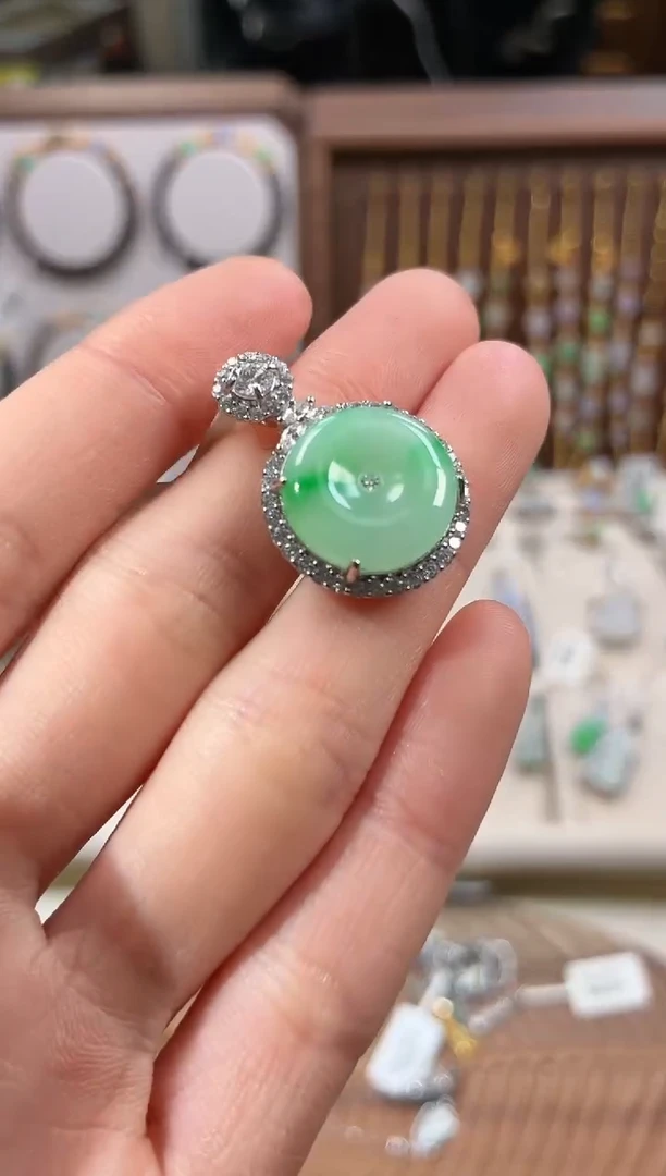 吊坠(不含链)银S925镶嵌翡翠吊坠