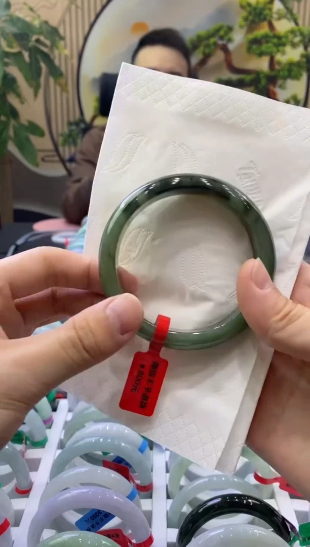 未镶嵌手镯翡翠5441