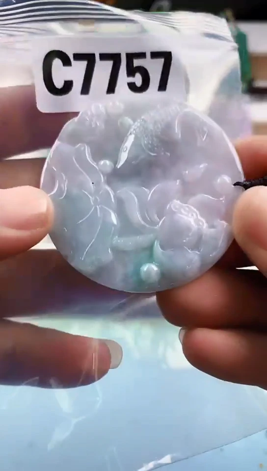 翡翠未镶嵌颈饰天然翡翠吊坠挂件