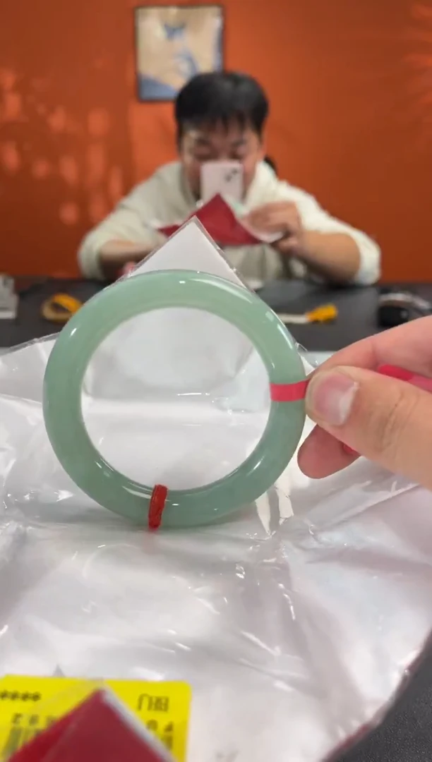 未镶嵌手镯翡翠9  55.5