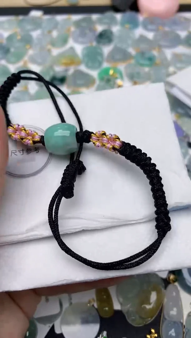 翡翠未镶嵌颈饰天然A货翡翠