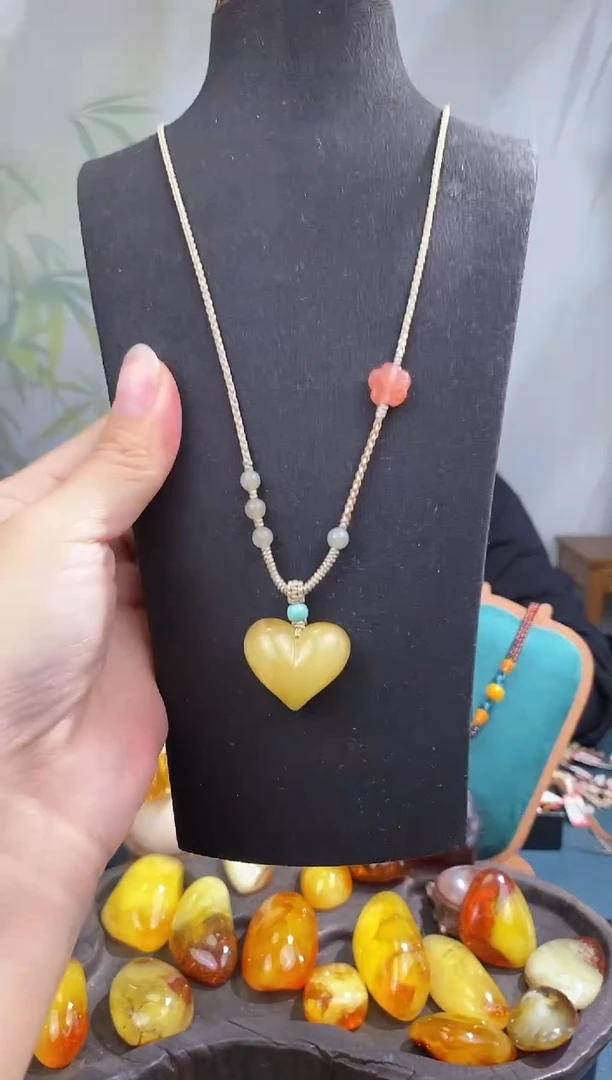 裸石琥珀未镶嵌全国 包邮