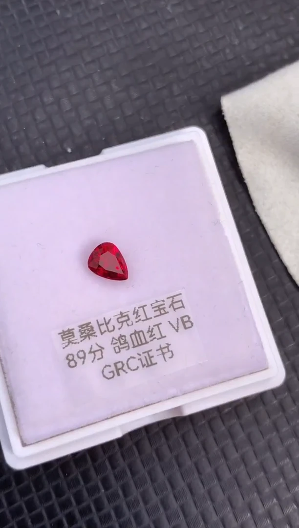 裸石红宝石天然鸽血红红宝石