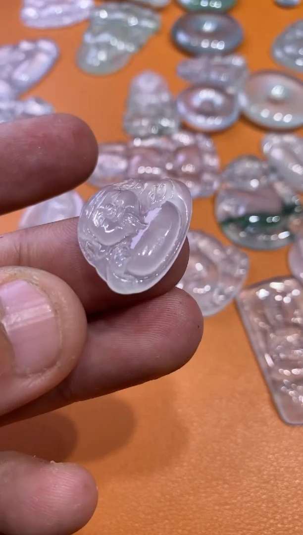 【闪购商品】翡翠颈饰未镶嵌财神580