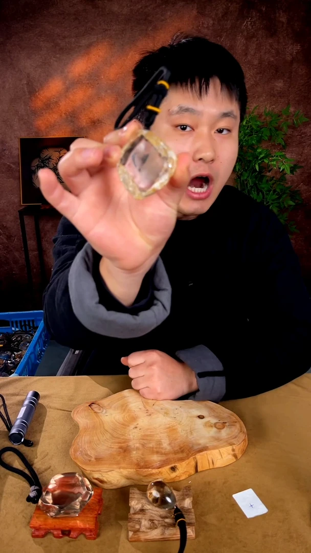 水晶摆件未镶嵌15