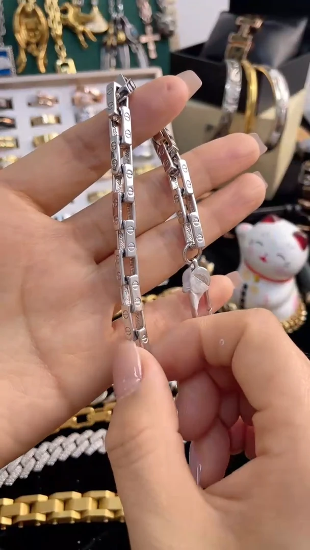 瓷片HHHHHHHHHHHHHHHH