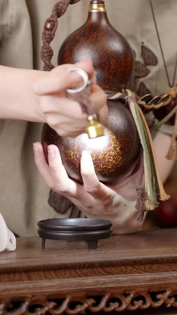 248号精品天然大漆酒葫芦一物一拍~