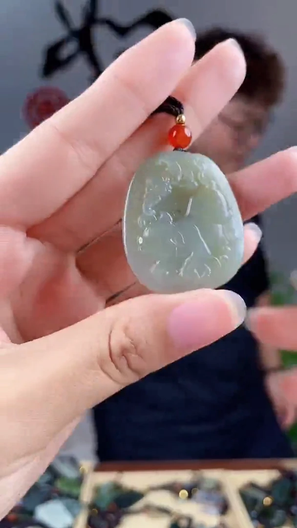 和田玉未镶嵌挂件拍一发一，多样性发货