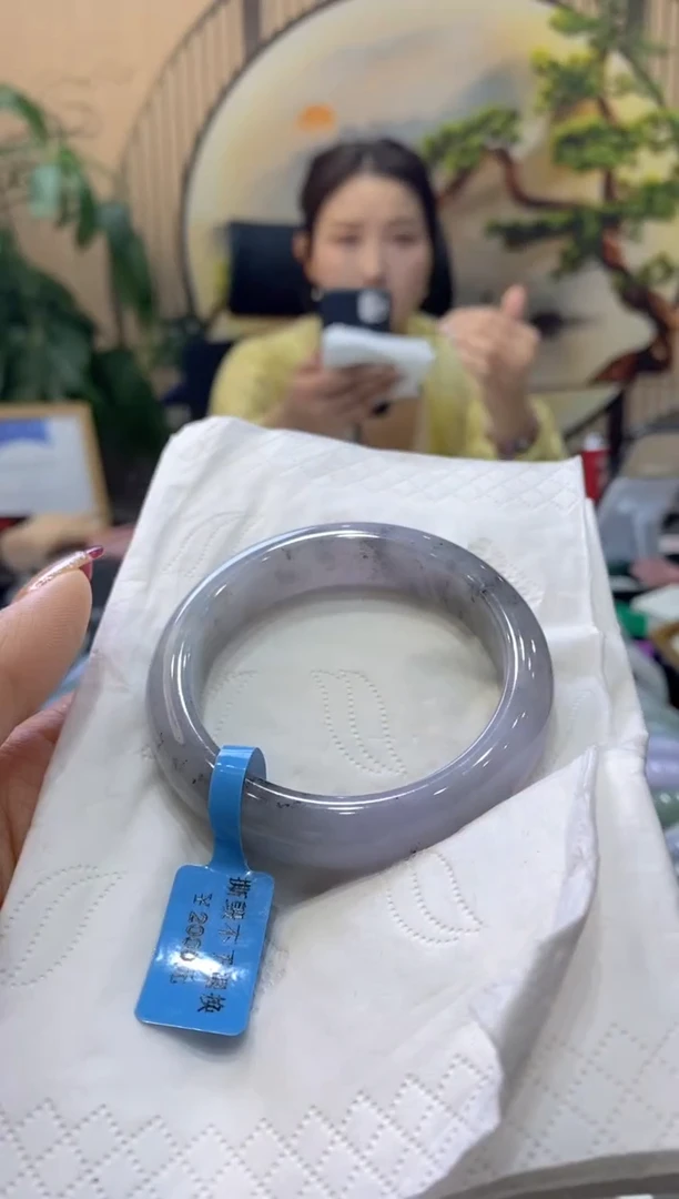 【闪购商品】翡翠手镯未镶嵌99908152