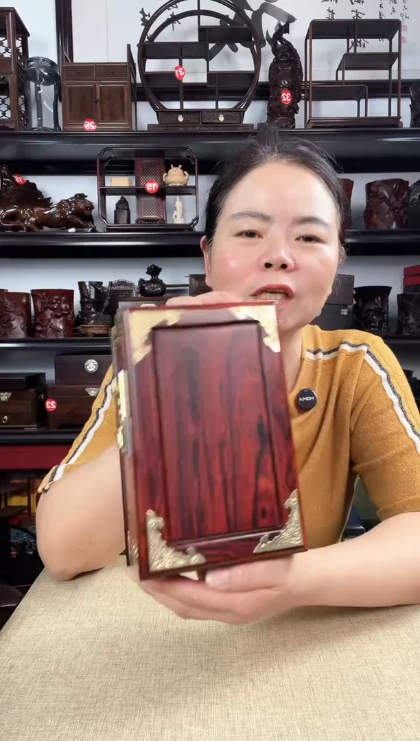 木389老李红木工艺品