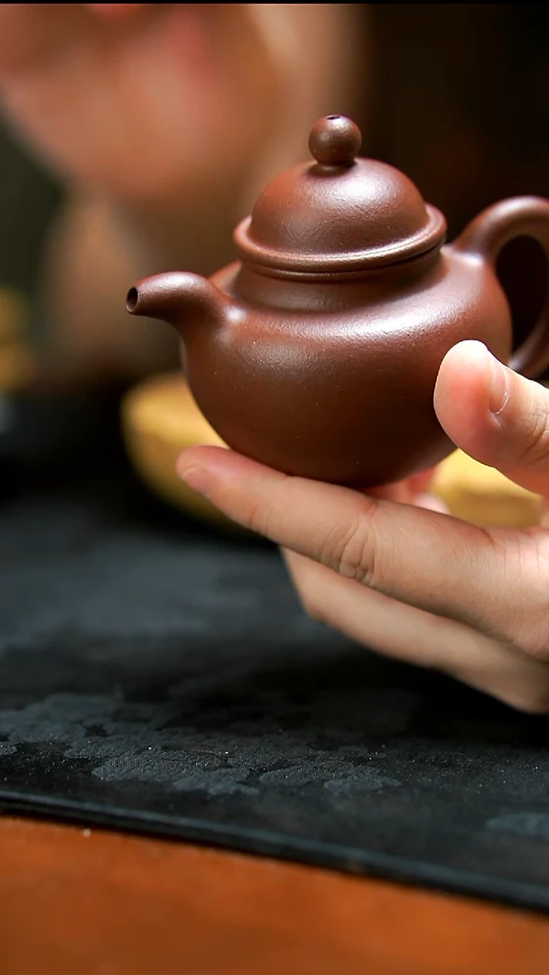 茶壶紫砂掇球小壶