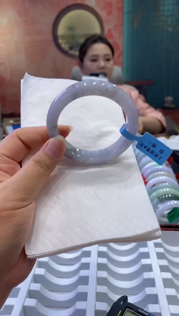 【闪购商品】翡翠手镯未镶嵌多人0006396