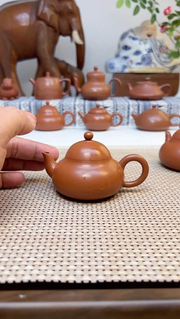 风*原矿朱泥全手 微瑕内推三湾梨 100cc