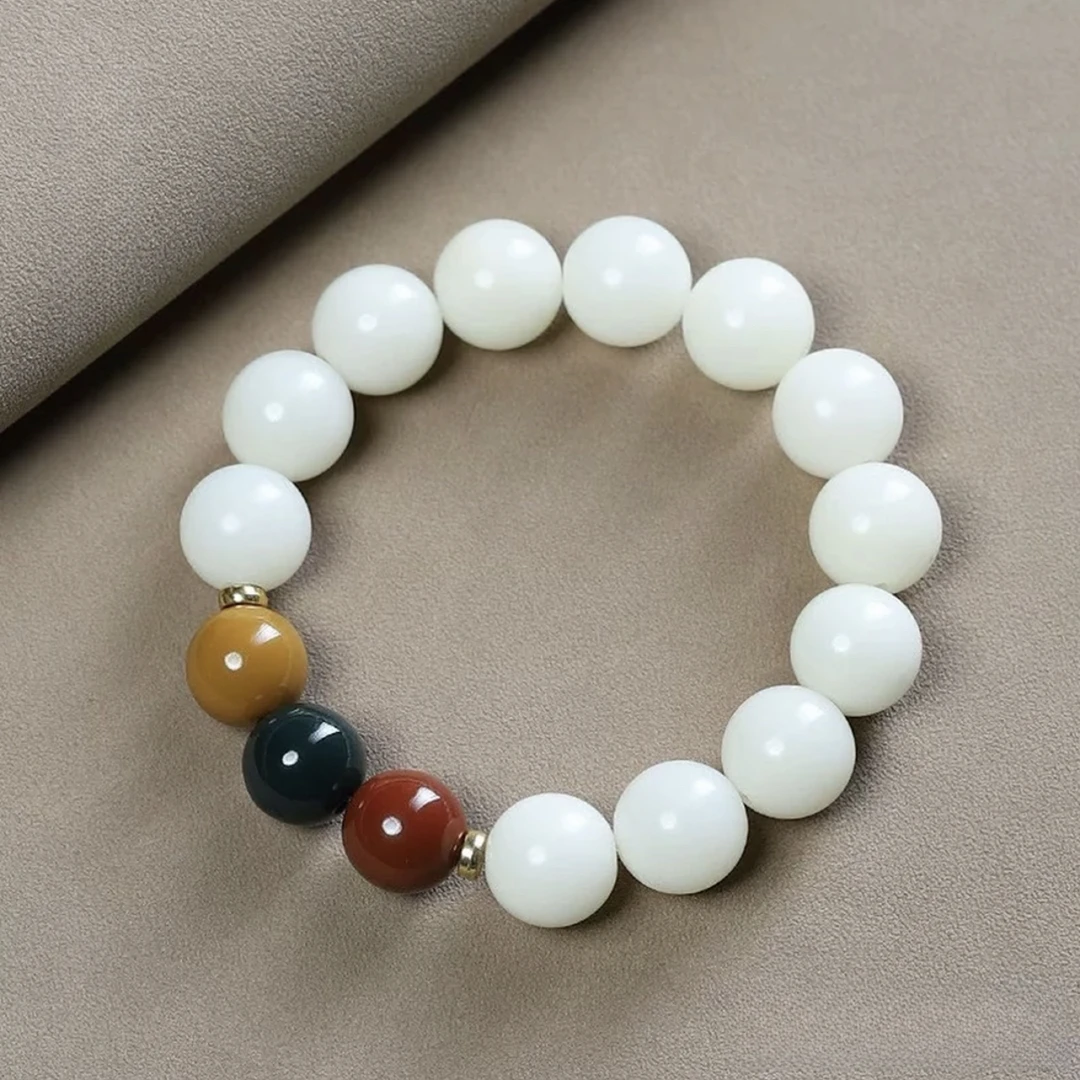 A808 白色精美手串 高端文玩手串 挂件 -（无礼盒）