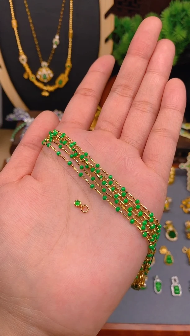 【闪购商品】翡翠项链银S925镶嵌金色碎银几两项链1条