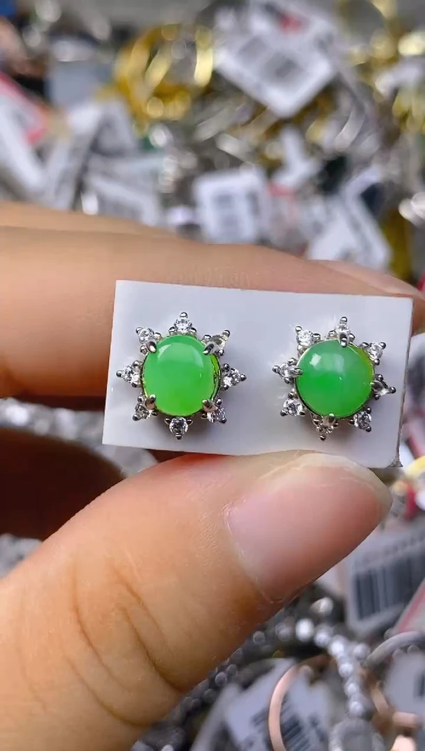 银S925镶嵌戒指翡翠百内无证书