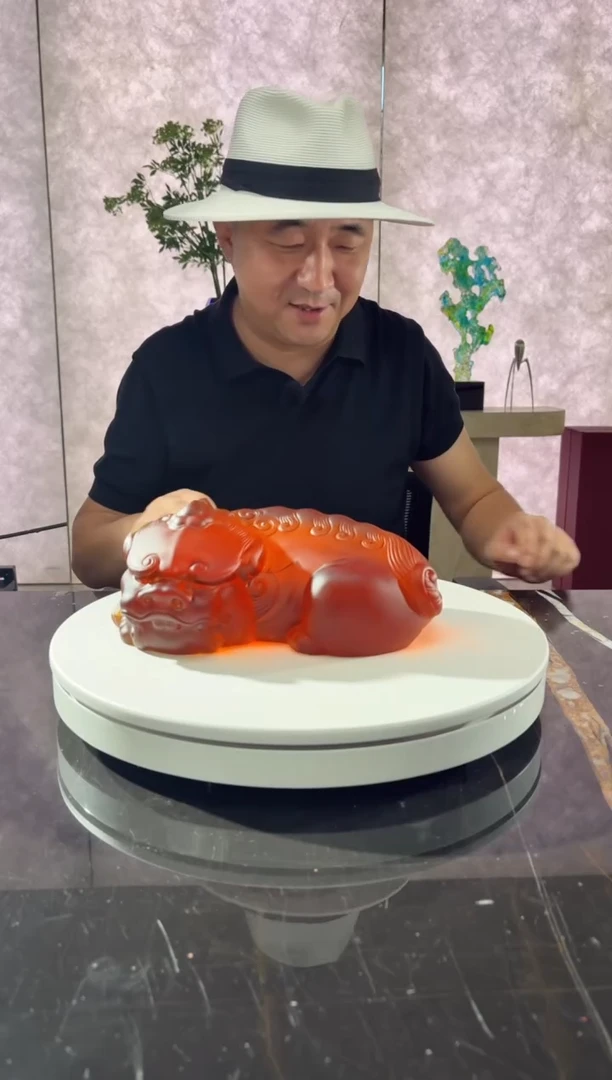摆件璨石美学蜜蜡卧福貔貅