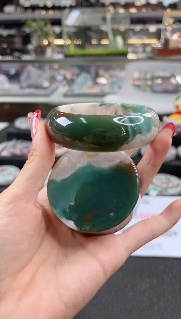 未镶嵌手镯石英质玉日*56圈口 （赠品镯心）r10160