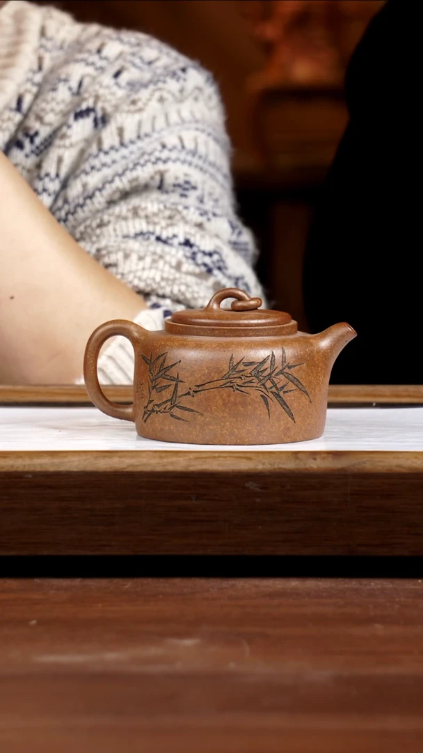 【闪购商品】紫砂茶壶刻绘竹子龙骨金砂单圈井栏300CC