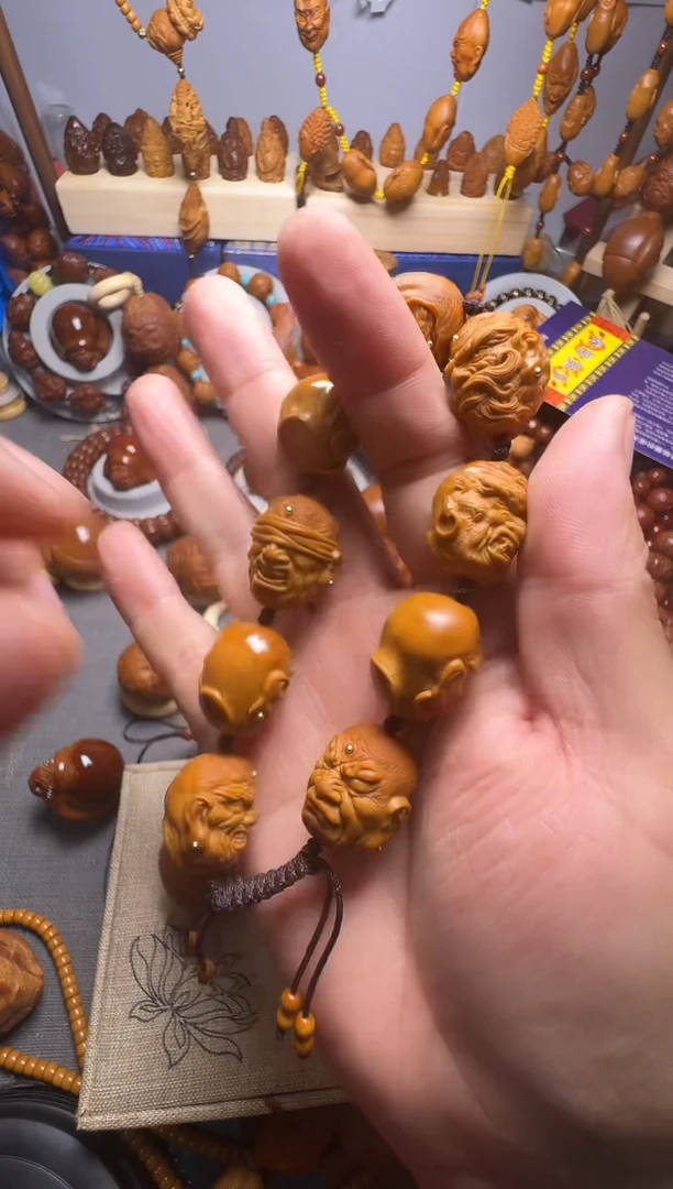 手串橄榄核恶僧款烫金