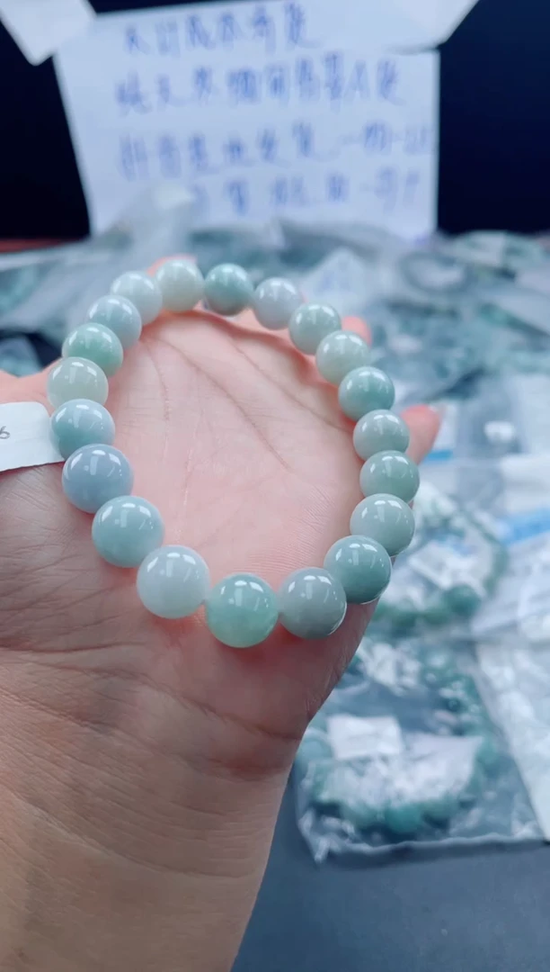 未镶嵌戒指翡翠珠串