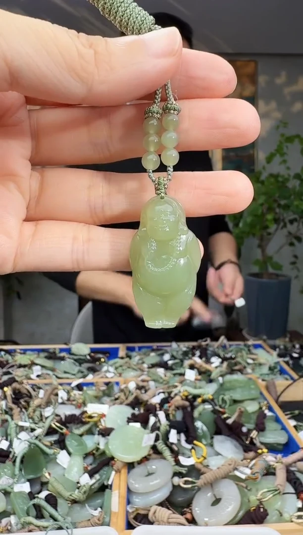 未镶嵌和田玉挂件拍一发一