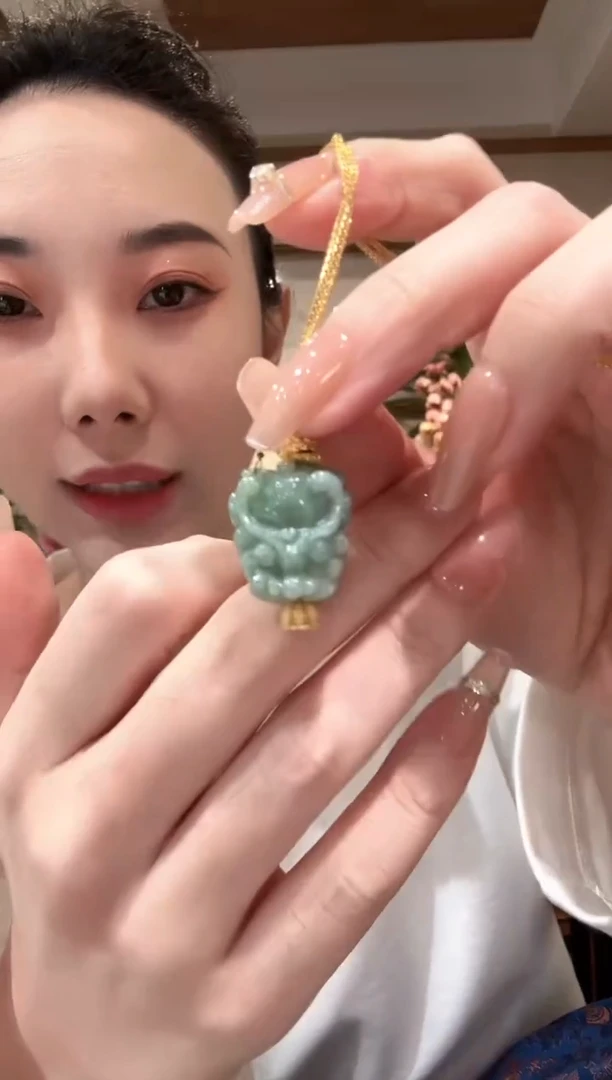 【闪购商品】翡翠颈饰未镶嵌国风