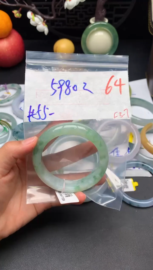 【闪购商品】定制翡翠未镶嵌毛货需精细抛光+多样性发货拍一发一