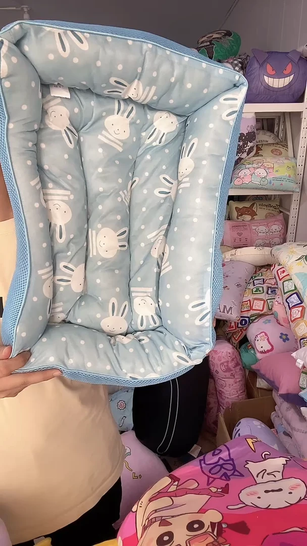中号宠物窝一个