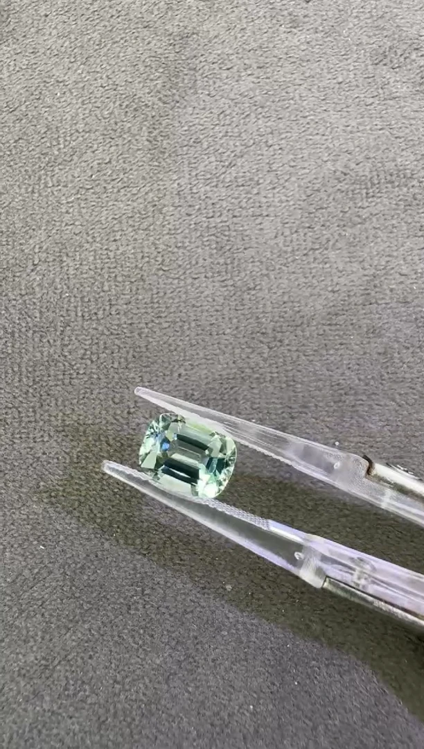 未镶嵌珠宝半成品碧玺2.95ct