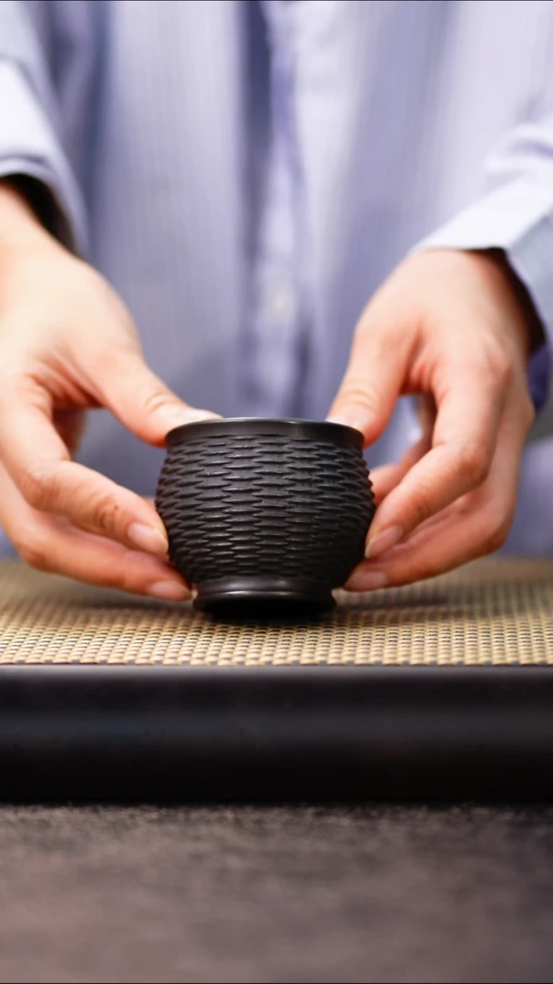 3小鱼石黄竹编杯