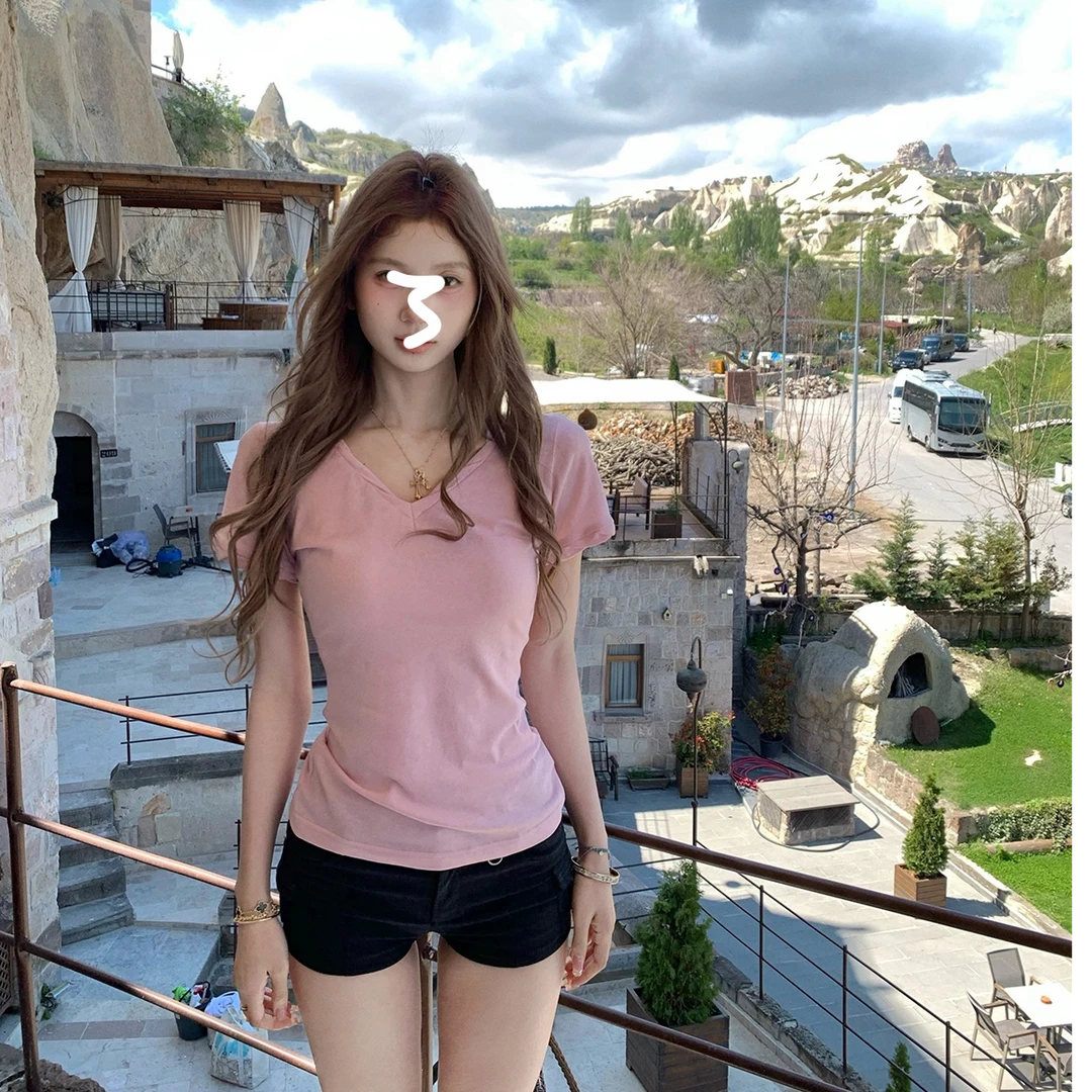 轻氧面膜tee纯色V领短袖T恤女休闲正肩百搭显瘦上衣夏