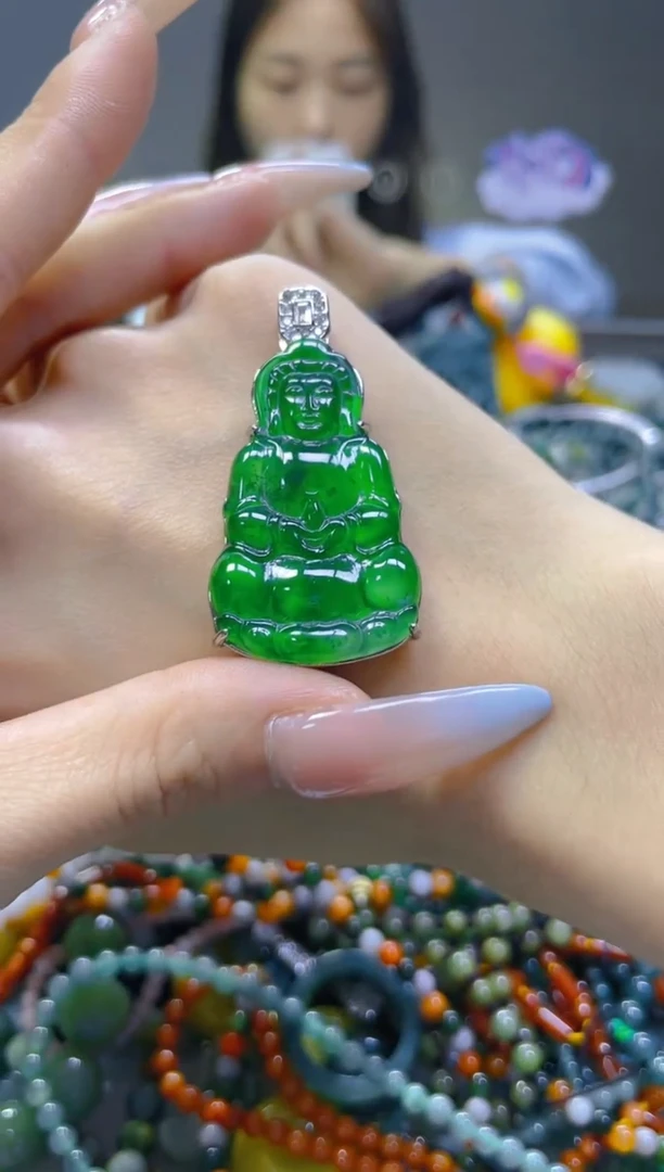 翡翠未镶嵌颈饰/K/翡翠A货，一件也是批发价