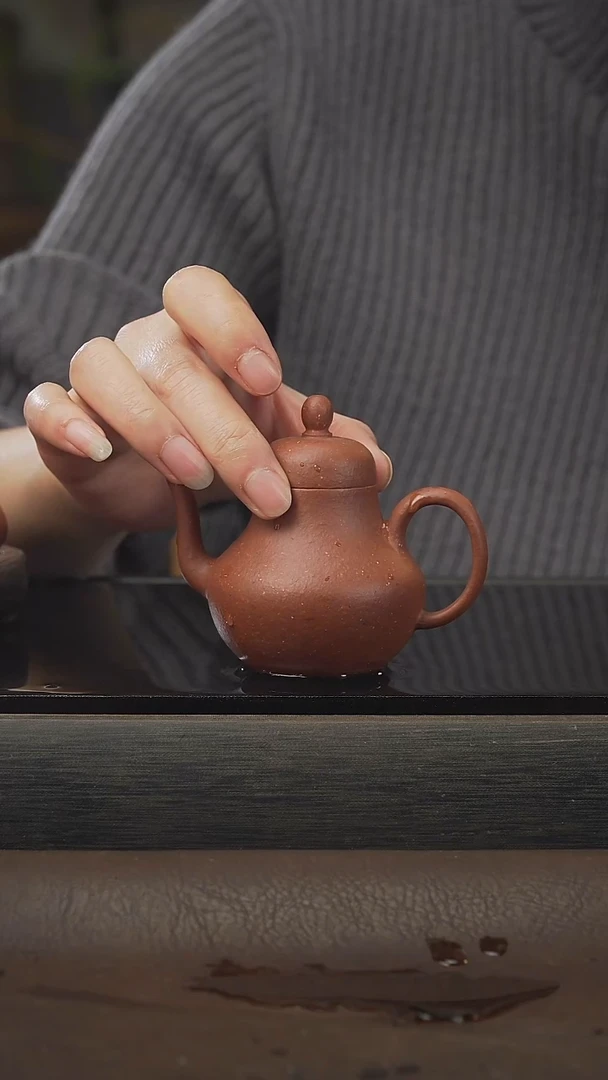 茶壶紫砂思婷，朱砂，90cc，，25