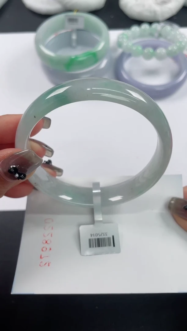 未镶嵌手镯翡翠基地发货H8856